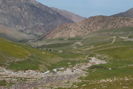 Tosor Ashuu Pass 3.893 Meter